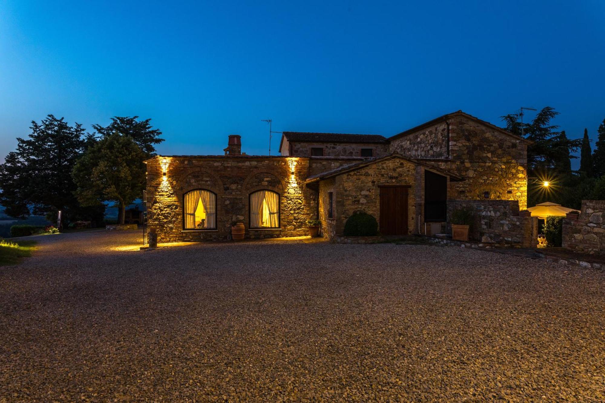 Agriturismo Spazzavento Palazzone Exterior photo