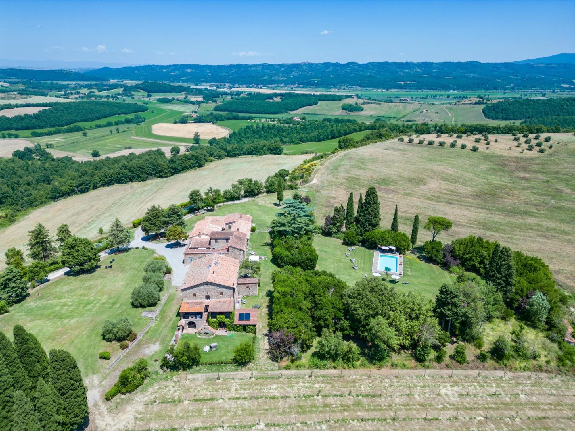 Agriturismo Spazzavento Palazzone Exterior photo